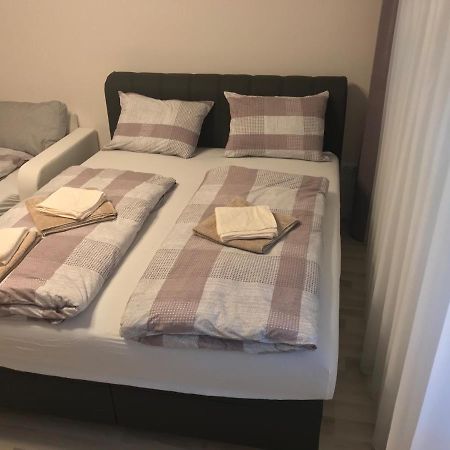 Classic City Apartman Сегед Екстериор снимка